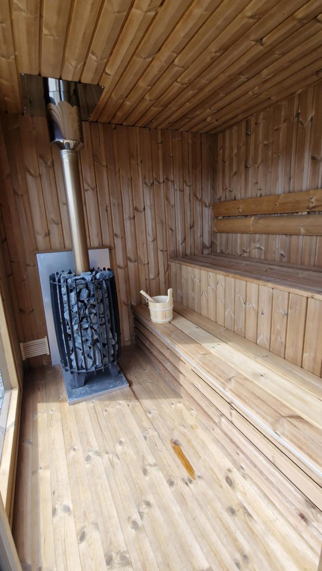 Season Sauna&jacuzzi - Klimatyzowane Z Widokiem Na Gory Kotlina Klodzka 4km Do Zieleniec Arena Chalet *